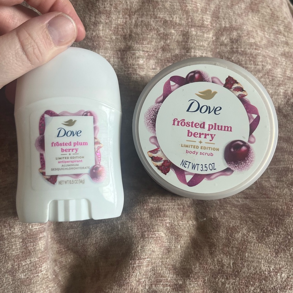*5/$30* Dove Frosted Plum Berry Set
